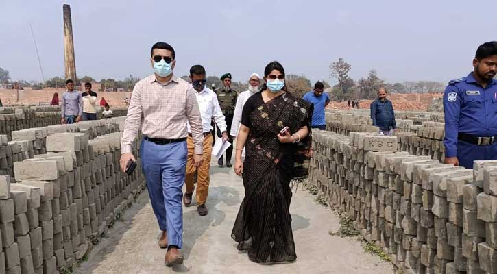 কৃষিজমির মাটি ব্যবহারের দায়ে ভ্রাম্যমাণ আদালতের দণ্ড