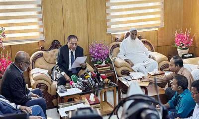 মসজিদের ইমাম থেকে গির্জার যাজক পাচ্ছেন ৫ হাজার টাকা মাসিক সম্মানী