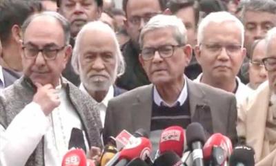 খালেদা জিয়ার জানাজা পড়াবেন বায়তুল মোকাররমের খতিব