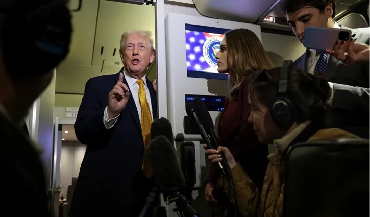 এবার কলম্বিয়ার প্রেসিডেন্টকে ট্রাম্পের হুমকি